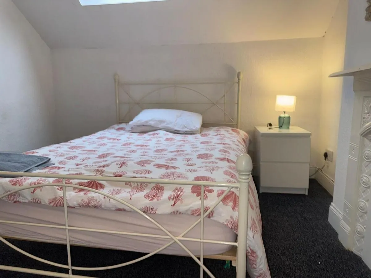 Дом отдыха Lovely Central Belfast 4 Bedroom Period Home Великобритания
